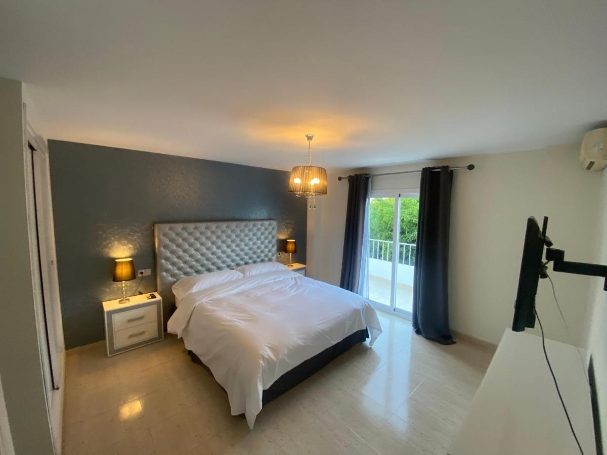 Jardines De Banus Apartments Marbella Exterior photo